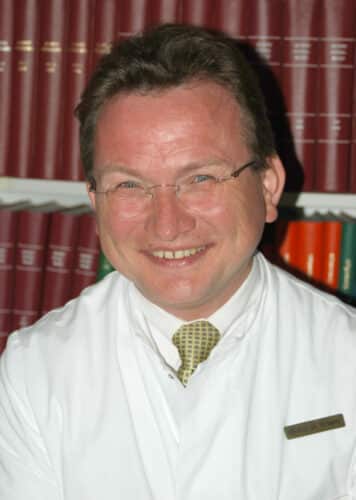 Headshot Berthold Seitz