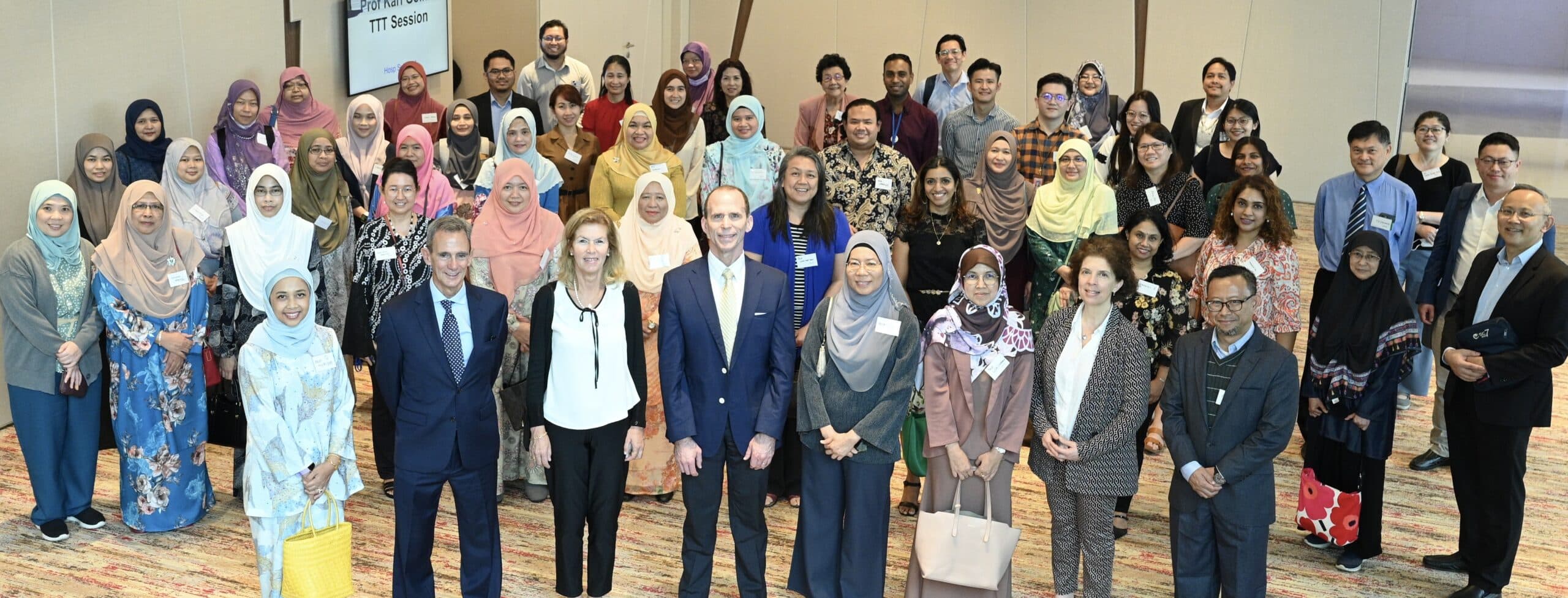 Group photo of Leaders in Education Malaysia participants