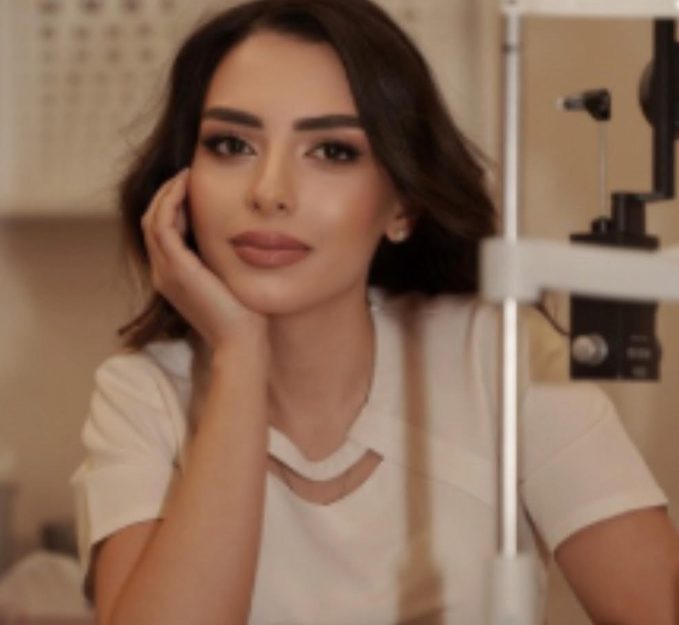 Lucy Gyulamiryan headshot